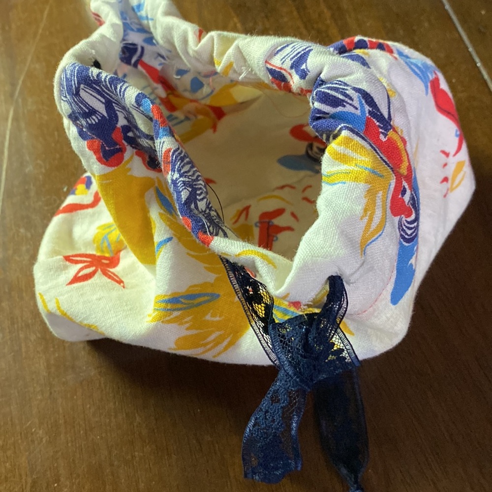 Small Bag - Picture 2 of 4